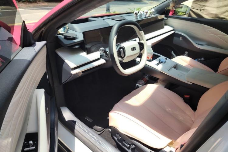 Used Geely Galaxy E8 2024 550 km Range Rear-Drive MAX Driver Seat