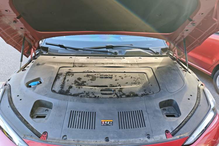 Used Geely Galaxy E8 2024 665 km Range Rear-Drive Starship Long-Range Version Engine Bay