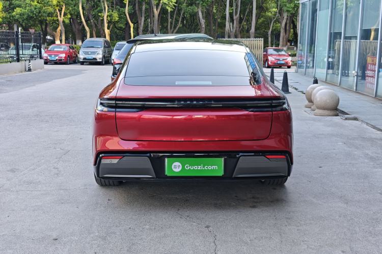 Used Geely Galaxy E8 2024 665 km Range Rear-Drive Starship Long-Range Version Exterior 7