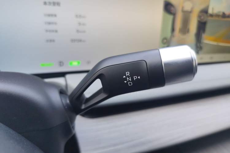 Used Geely Galaxy E8 2024 665 km Range Rear-Drive Starship Long-Range Version Gear Lever