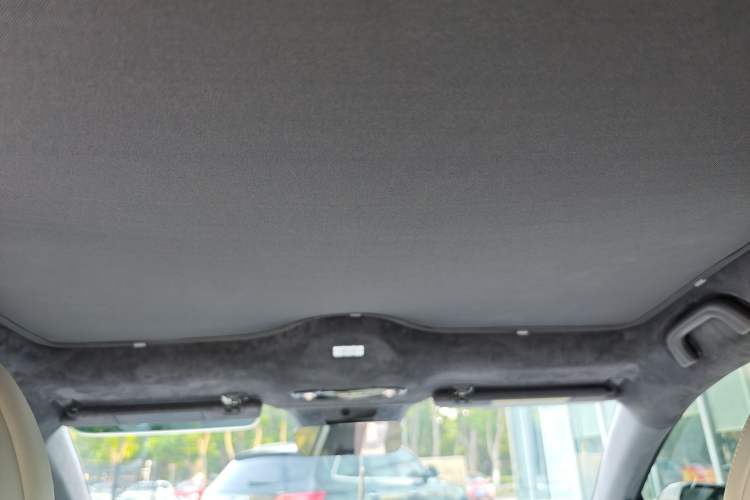 Used Geely Galaxy E8 2024 665 km Range Rear-Drive Starship Long-Range Version Interior 5