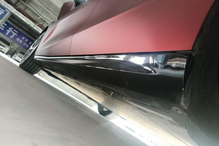 Used Geely Galaxy E8 2024 665 km Range Rear-Drive Starship Long-Range Version Left Side Sill
