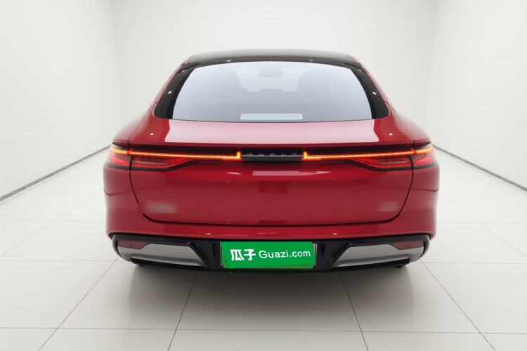 Used Geely Galaxy E8 2024 665 km Range Rear-Drive Starship Long-Range Version Rear