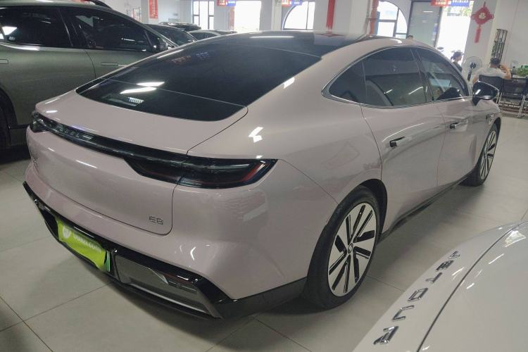 Used Geely Galaxy E8 2024 665 km Range Rear-Drive Starship Long-Range Version Rear Right 45 Deg