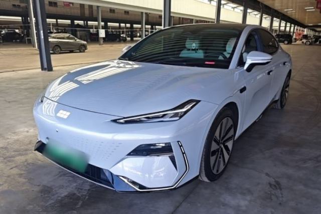Used Geely Galaxy E8 2024 665 km Range Rear-Drive Starship Long-Range Version