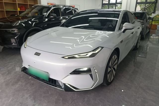 Used Geely Galaxy E8 2024 665 km Range Rear-Drive Starship Long-Range Version