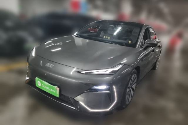 Used Geely Galaxy E8 2024 665 km Range Rear-Drive Starship Long-Range Version