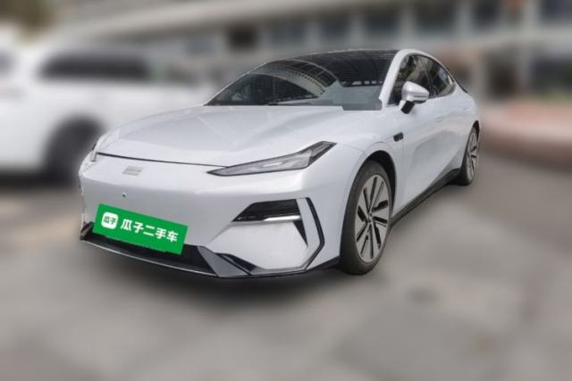 Used Geely Galaxy E8 2024 665 km Range Rear-Drive Starship Long-Range Version