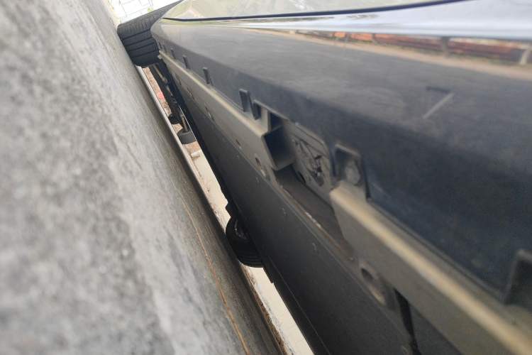 Used Geely Galaxy E8 2024 550 km Range Rear-Drive Dragon Edition Chassis Front Right