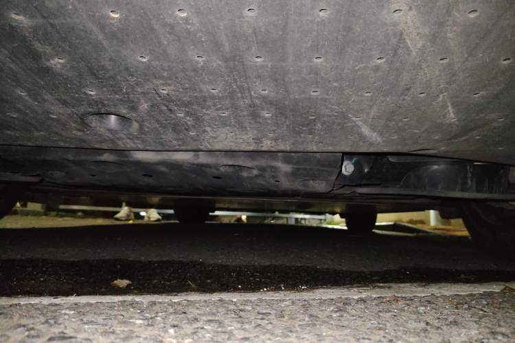 Used Geely Galaxy E8 2024 665 km Range Rear-Drive Starship Long-Range Version Chassis Rear