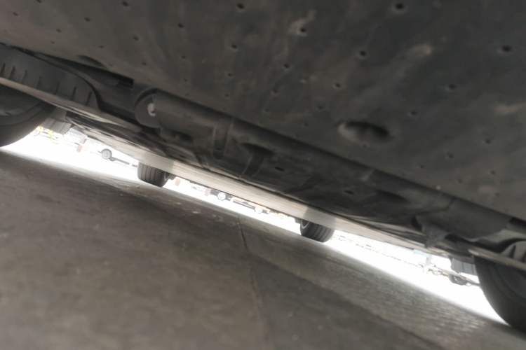 Used Geely Galaxy E8 2024 665 km Range Rear-Drive Starship Long-Range Version Chassis Rear