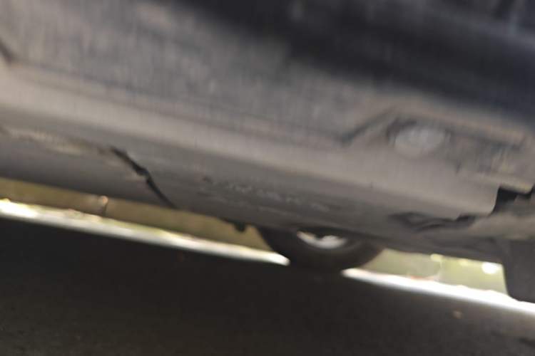 Used Geely Galaxy E8 2024 550 km Range Rear-Wheel-Drive PRO Chassis Rear Left