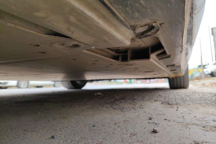 Used Geely Galaxy E8 2024 665 km Range Rear-Drive Starship Long-Range Version Chassis Rear Right