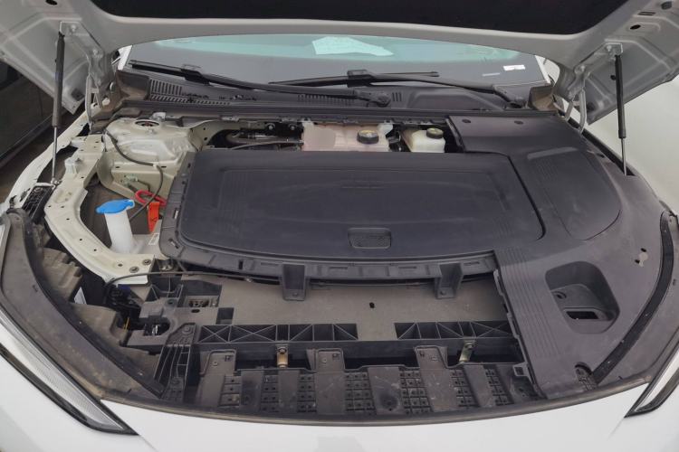 Used Geely Galaxy E8 2024 665 km Range Rear-Drive Starship Long-Range Version Engine Bay