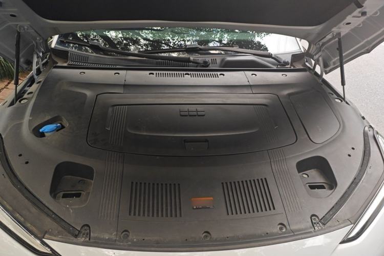 Used Geely Galaxy E8 2024 550 km Range Rear-Wheel-Drive PRO Engine Bay