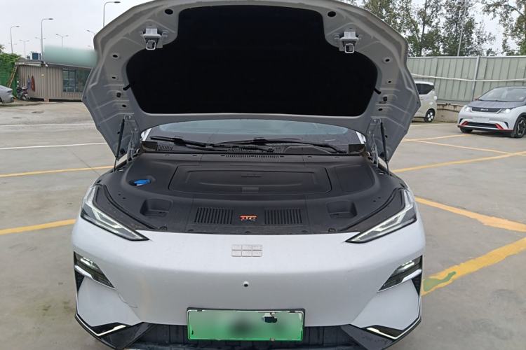 Used Geely Galaxy E8 2024 550 km Range Rear-Drive MAX Engine Bay