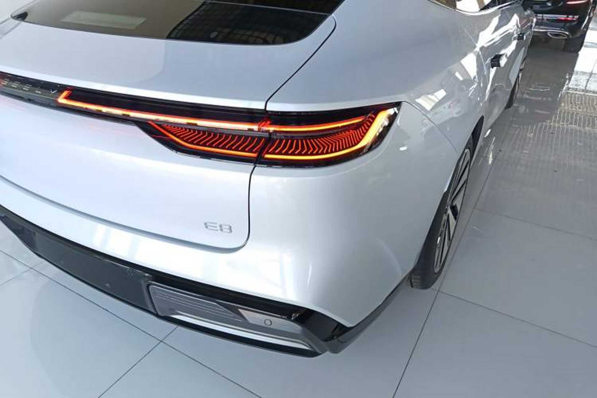 Used Geely Galaxy E8 2024 665 km Range Rear-Drive Starship Long-Range Version Exterior 3