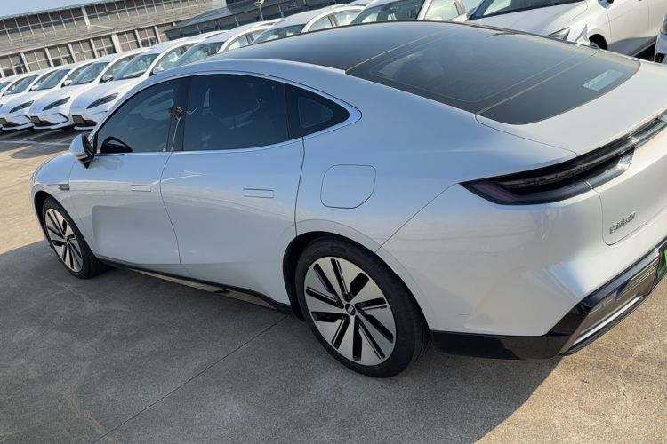 Used Geely Galaxy E8 2024 550 km Range Rear-Drive MAX Exterior 6