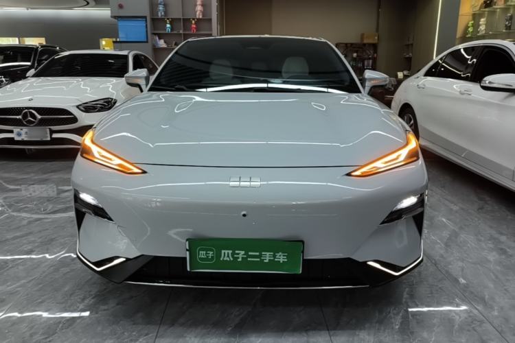 Used Geely Galaxy E8 2024 550 km Range Rear-Drive MAX Front