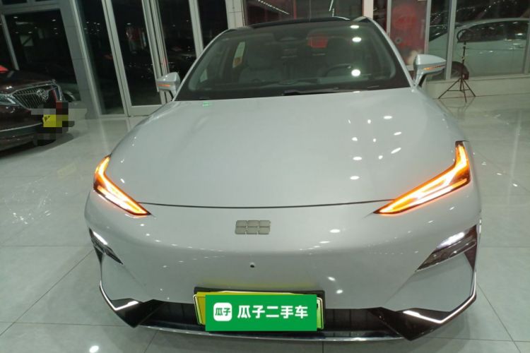 Used Geely Galaxy E8 2024 550 km Range Rear-Drive MAX Front