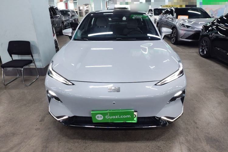 Used Geely Galaxy E8 2024 550 km Range Rear-Drive MAX Front