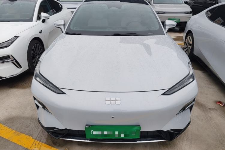 Used Geely Galaxy E8 2024 665 km Range Rear-Drive Starship Long-Range Version Front