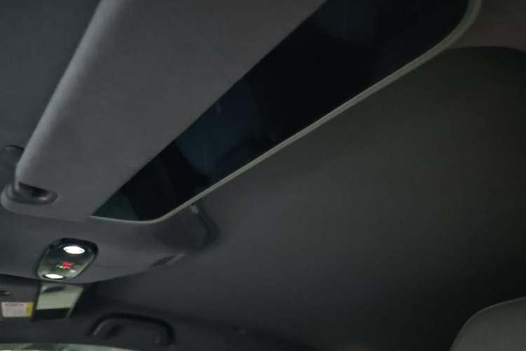 Used Geely Galaxy E8 2024 550 km Range Rear-Drive MAX Headliner