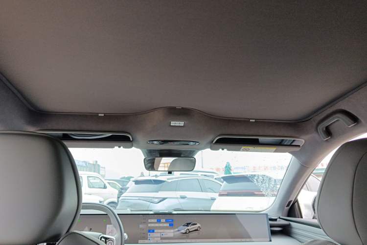 Used Geely Galaxy E8 2024 550 km Range Rear-Drive MAX Headliner