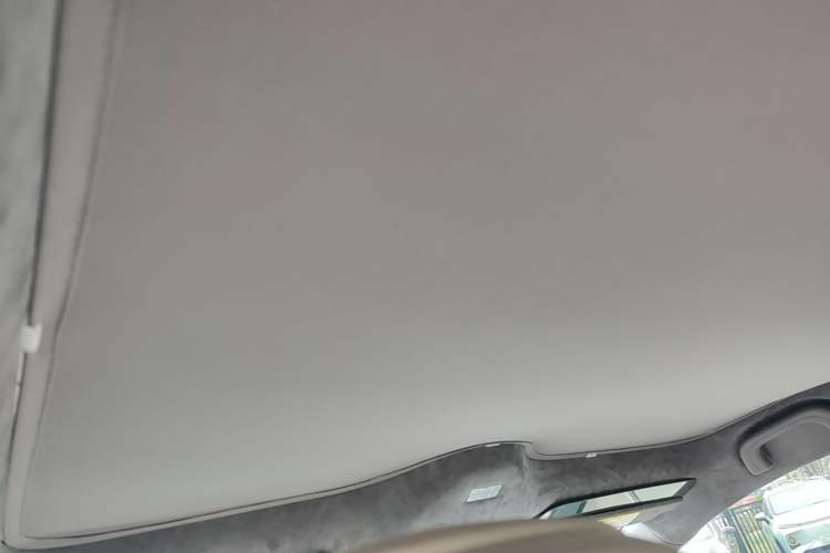 Used Geely Galaxy E8 2024 665 km Range Rear-Drive Starship Long-Range Version Headliner