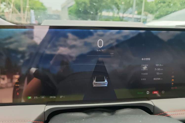Used Geely Galaxy E8 2024 620 km All-Wheel-Drive Dragon Edition Instrument Cluster