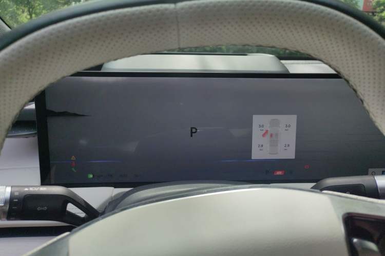 Used Geely Galaxy E8 2024 665 km Range Rear-Drive Starship Long-Range Version Instrument Cluster