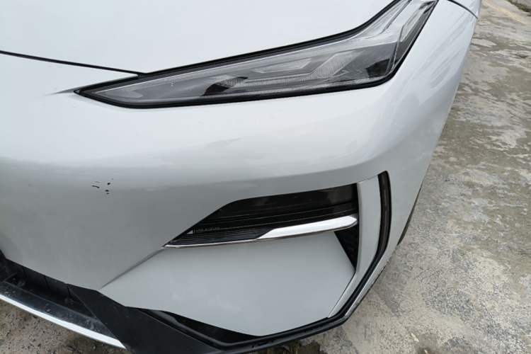 Used Geely Galaxy E8 2024 550 km Range Rear-Drive Dragon Edition Left Front Headlight