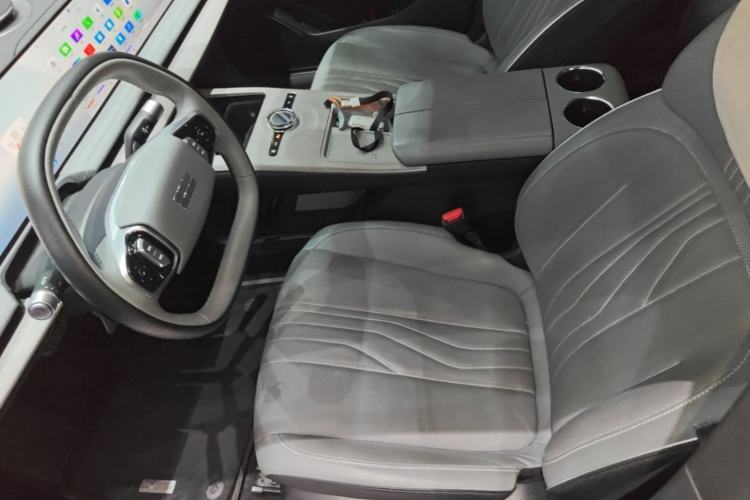 Used Geely Galaxy E8 2024 550 km Range Rear-Drive MAX Left Front Seat