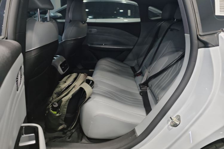 Used Geely Galaxy E8 2024 550 km Range Rear-Drive MAX Left Rear Seat