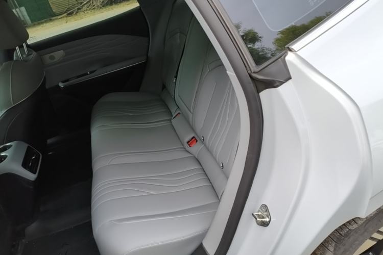 Used Geely Galaxy E8 2024 550 km Range Rear-Wheel-Drive PRO Left Rear Seat