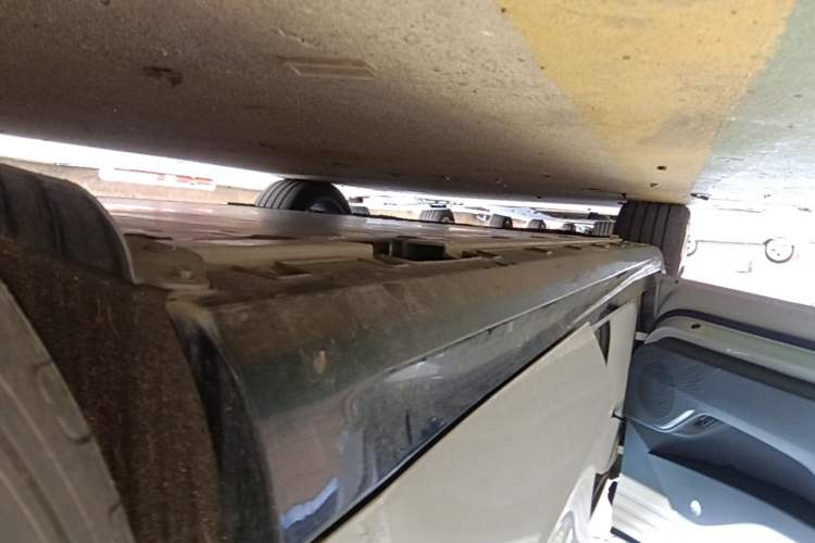 Used Geely Galaxy E8 2024 665 km Range Rear-Drive Starship Long-Range Version Left Side Sill