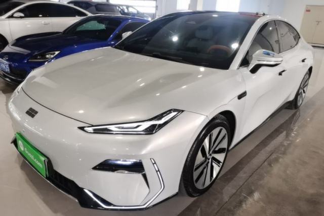 Used Geely Galaxy E8 2024 665 km Range Rear-Drive Starship Long-Range Version