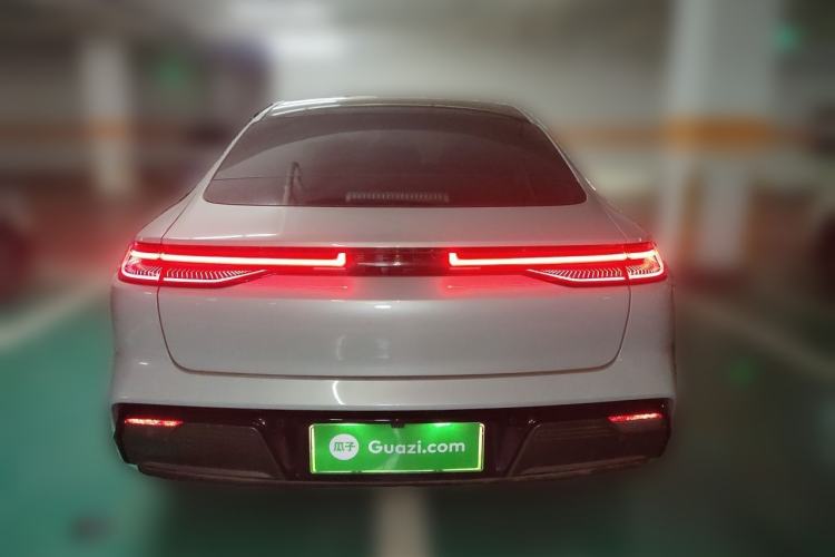 Used Geely Galaxy E8 2024 665 km Range Rear-Drive Starship Long-Range Version Rear