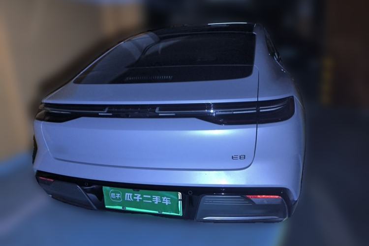 Used Geely Galaxy E8 2024 665 km Range Rear-Drive Starship Long-Range Version Rear