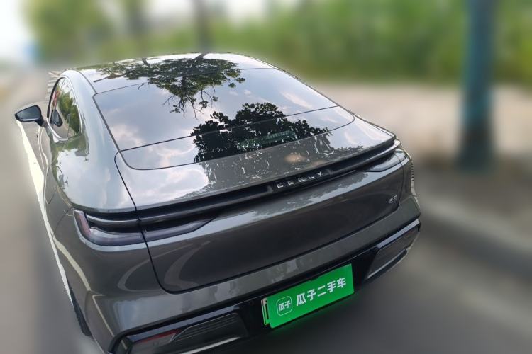 Used Geely Galaxy E8 2024 665 km Range Rear-Drive Starship Long-Range Version Rear Left 45 Deg