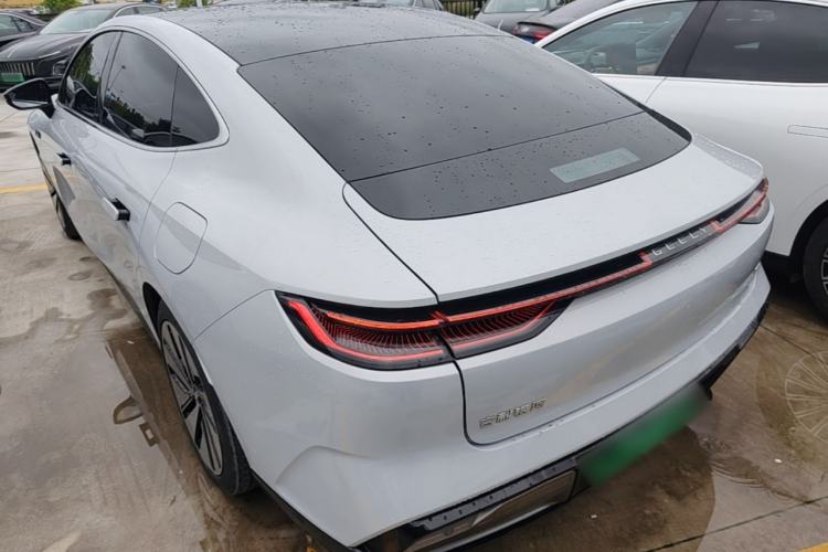 Used Geely Galaxy E8 2024 665 km Range Rear-Drive Starship Long-Range Version Rear Left 45 Deg