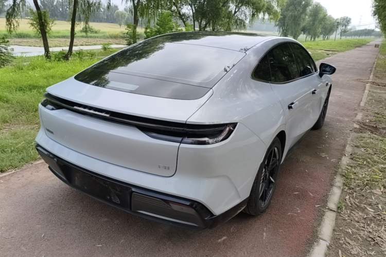 Used Geely Galaxy E8 2024 550 km Range Rear-Wheel-Drive PRO Rear Right 45 Deg
