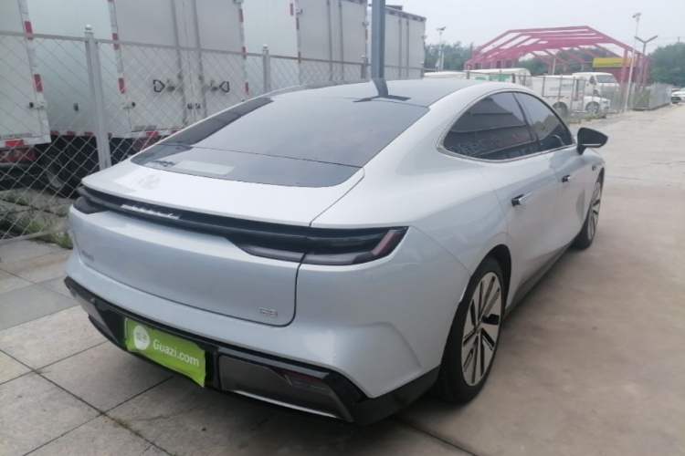 Used Geely Galaxy E8 2024 665 km Range Rear-Drive Starship Intelligent Driving Version Rear Right 45 Deg