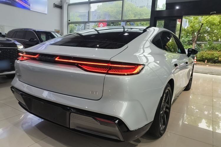 Used Geely Galaxy E8 2024 550 km Range Rear-Drive Dragon Edition Rear Right 45 Deg