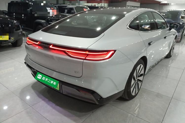 Used Geely Galaxy E8 2024 550 km Range Rear-Drive MAX Rear Right 45 Deg