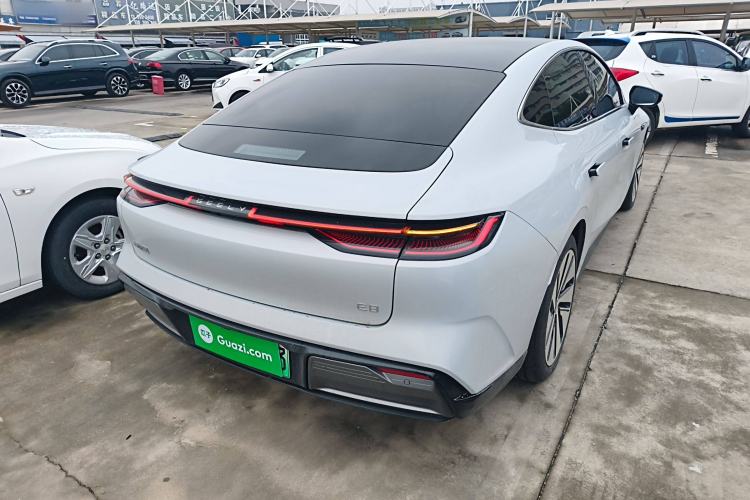 Used Geely Galaxy E8 2024 665 km Range Rear-Drive Starship Long-Range Version Rear Right 45 Deg
