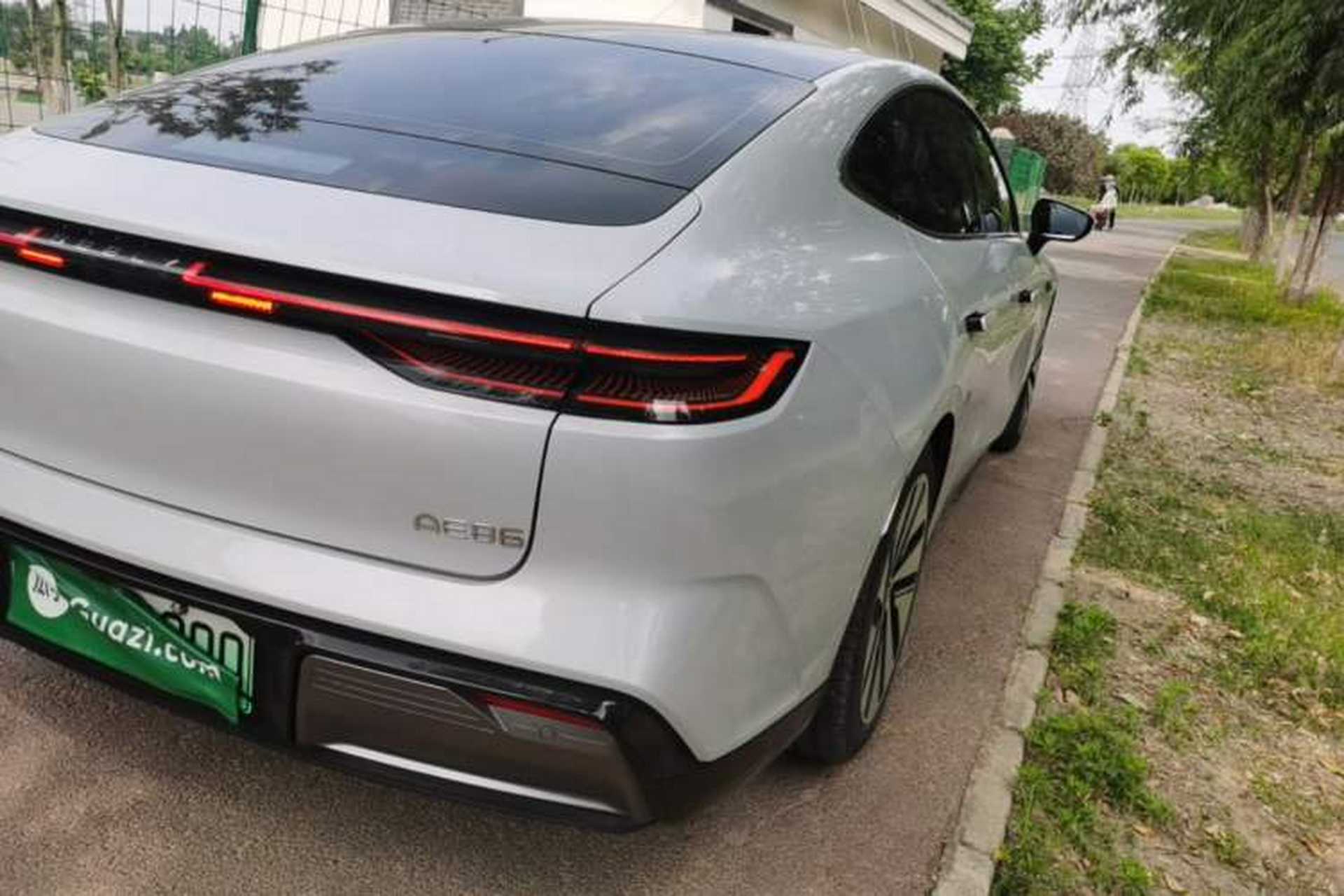 Used Geely Galaxy E8 2024 550 km Range Rear-Drive MAX Right Rear Taillight