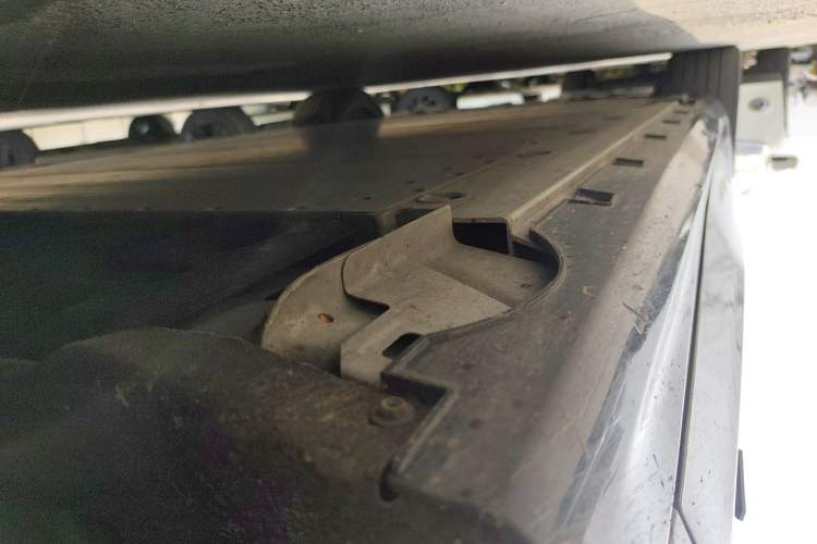 Used Geely Galaxy E8 2024 665 km Range Rear-Drive Starship Long-Range Version Right Side Sill