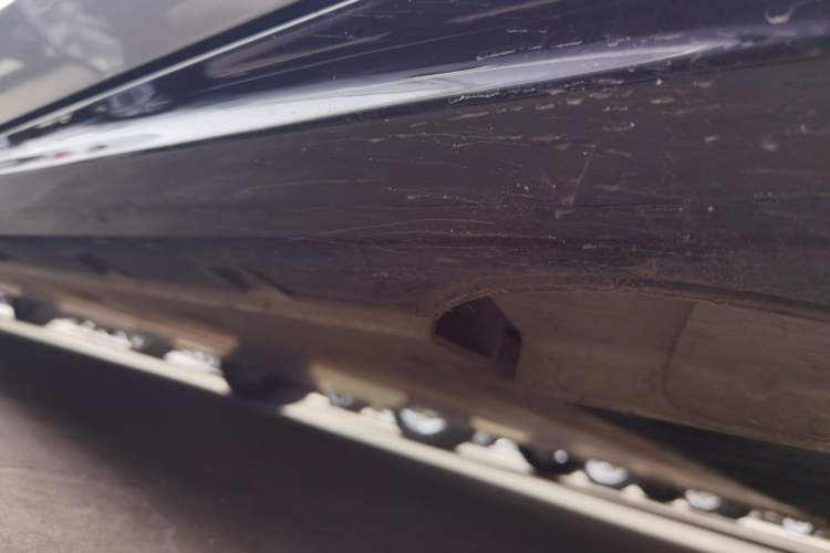 Used Geely Galaxy E8 2024 665 km Range Rear-Drive Starship Long-Range Version Right Side Sill