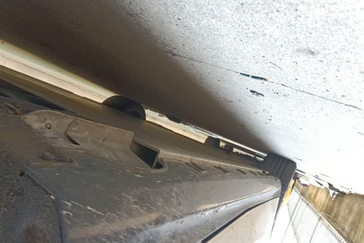 Used Geely Galaxy E8 2024 665 km Range Rear-Drive Starship Long-Range Version Right Side Sill
